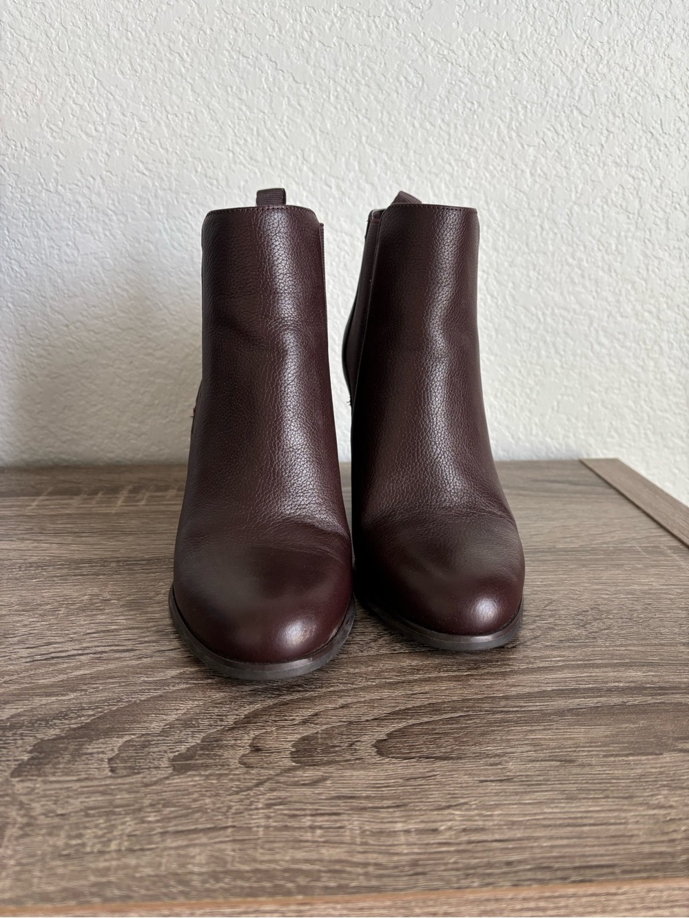 Michael Kors Women's Dark Brown Leather Block Heel Chelsea Boot - Picture 4 of 11
